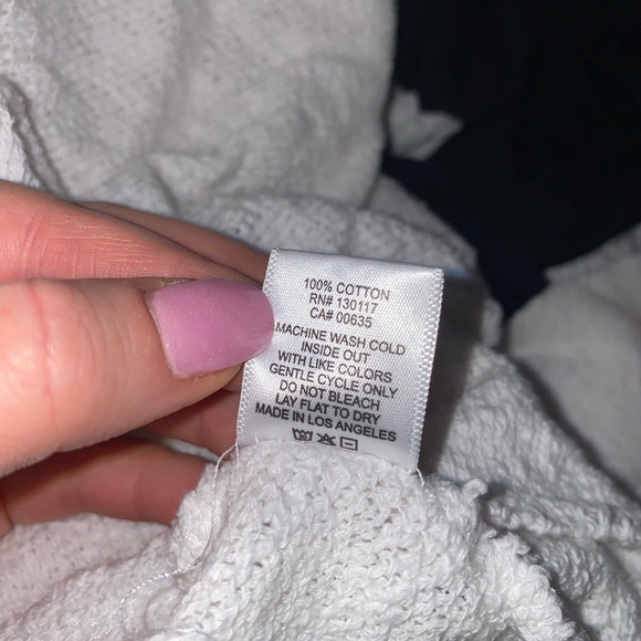 Tyler Jacobs Pullover - Picture 4 of 4